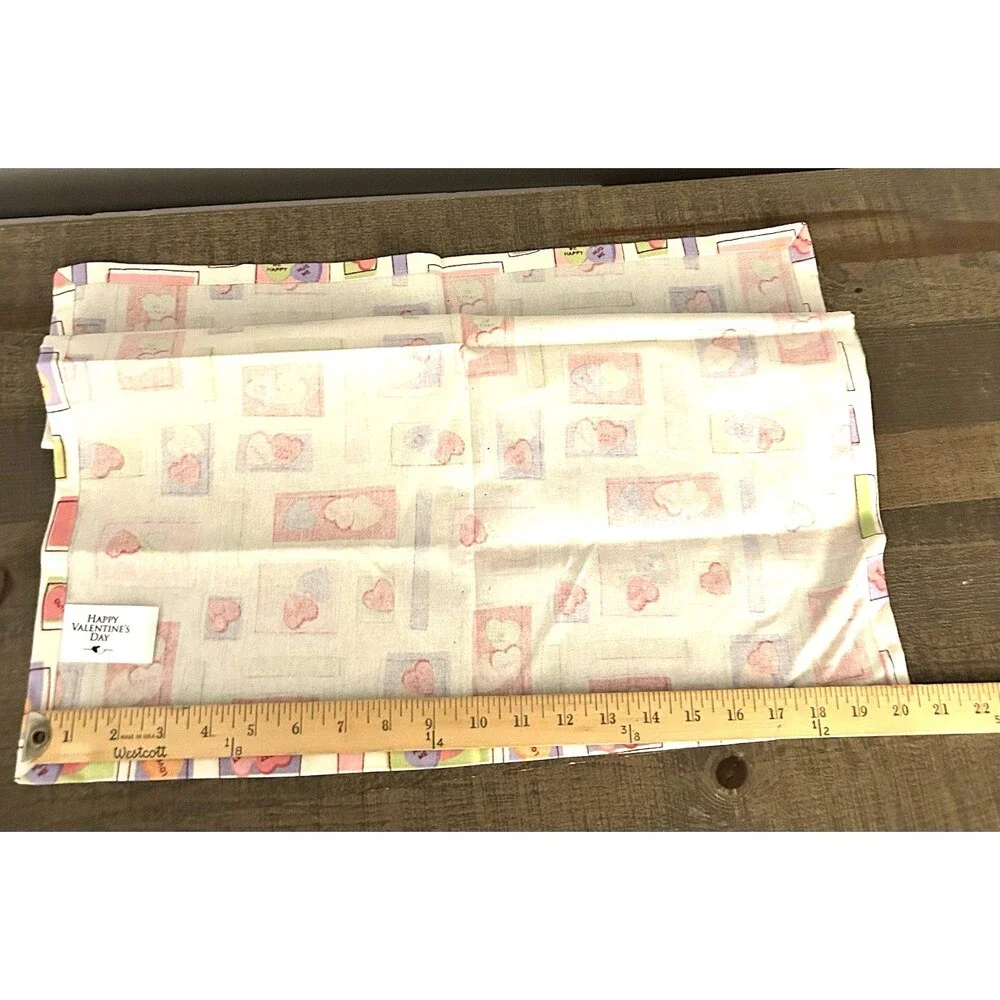 Kohls Happy Valentines Day Oblong Tablecloth 60 x 85